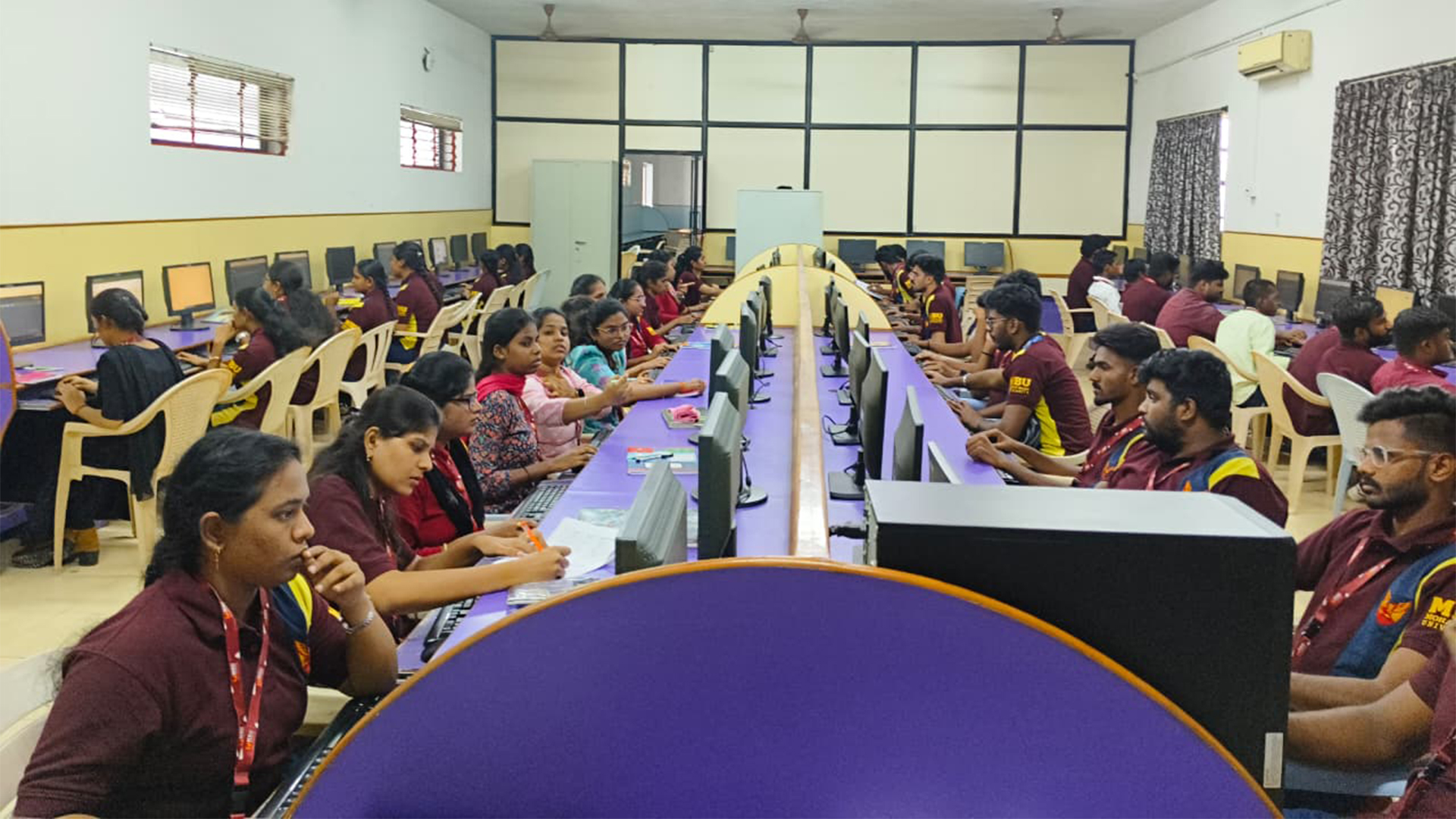 Cracking the Code: Hack-IT-On Ignites Innovation